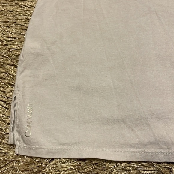CALVIN‎ Klein White Tee Shirt - Picture 8 of 8